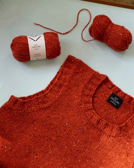 LANGØ SLIPOVER fra Kit Couture